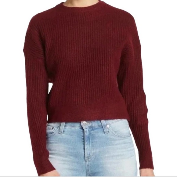 Elodie - NWT Crewneck Ribbed Sweater - Picture 4 of 10